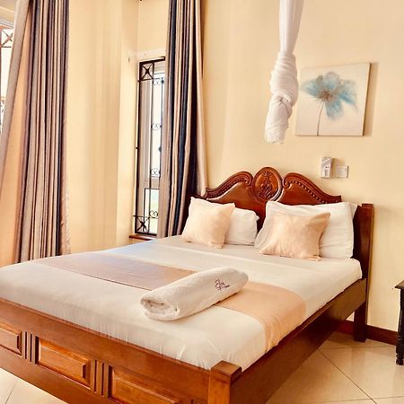 Bed and Breakfast Elna'S Nyali - Work & Unwind - Pool, Sea Views, Ac & Fast Wi-Fi Mombasa Exterior foto