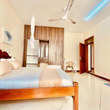 Bed and Breakfast Elna'S Nyali - Work & Unwind - Pool, Sea Views, Ac & Fast Wi-Fi Mombasa Exterior foto