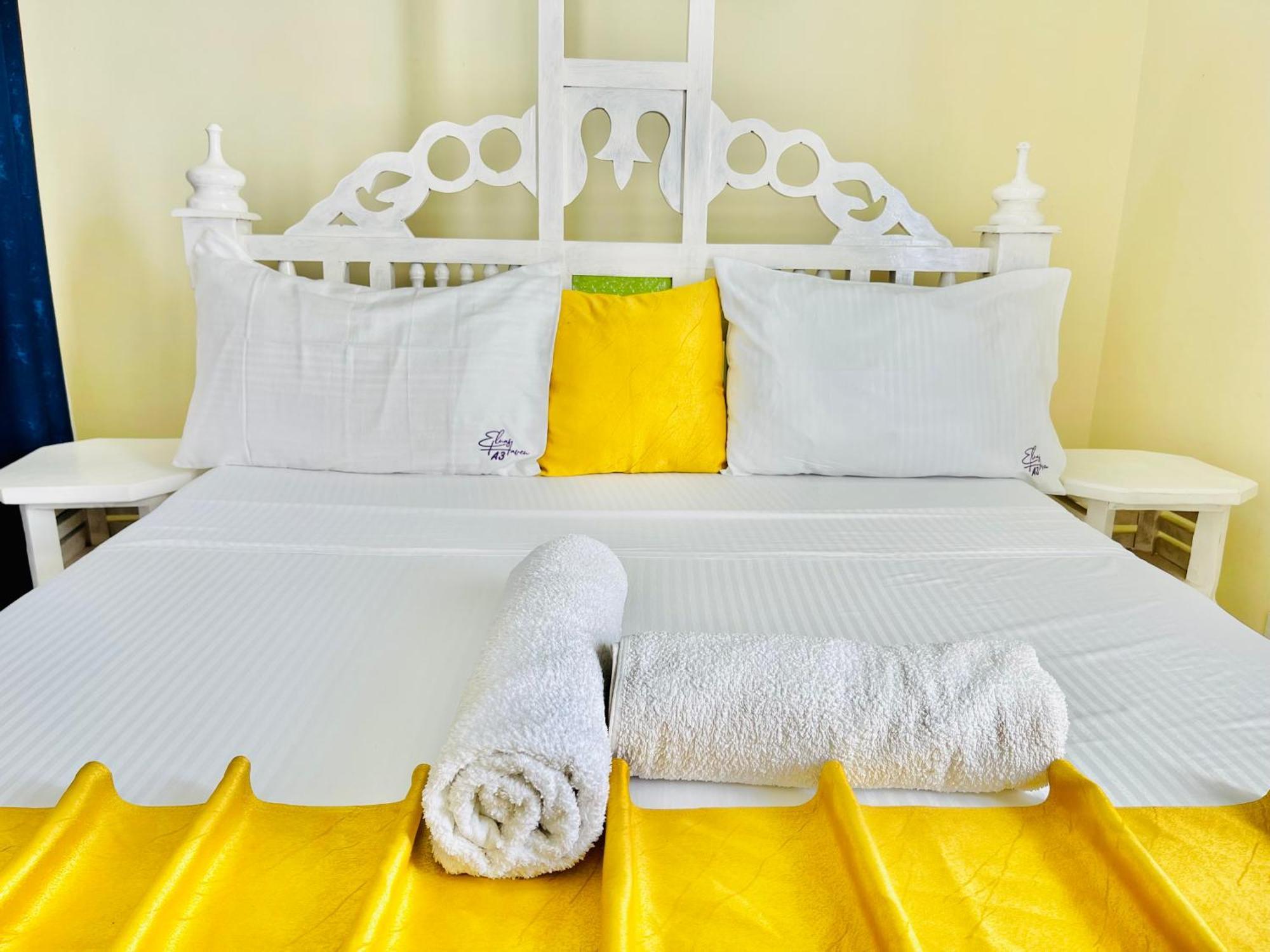 Bed and Breakfast Elna'S Nyali - Work & Unwind - Pool, Sea Views, Ac & Fast Wi-Fi Mombasa Exterior foto